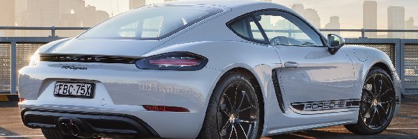 Cayman, Porsche 718