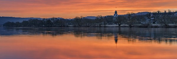 Kościół, Rzeka Mozela, Zachód słońca, Niemcy, Brauneberg