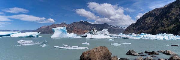 Niebo, Patagonia, Chmury, Kamienie, Jezioro, Kry, Lód, Argentyna, Góry, Białe