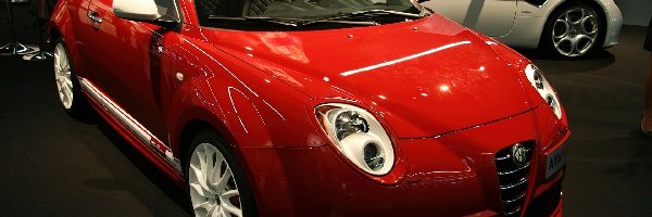Salon, Alfa Romeo MiTo, Czerwona