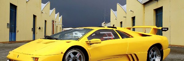 Lamborghini Diablo, Samochód, Super