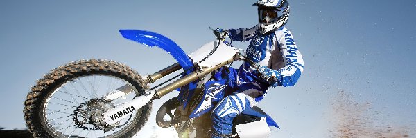 Yamaha YZ125, Ochraniacze, Buty, Cross