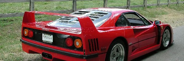 Płot, Ferrari F 40, Tył