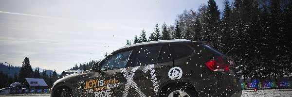 Reklama, BMW X1