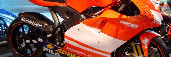 Ducati Desmosedici, Pomarańczowe