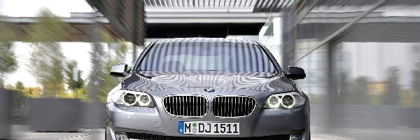 Ringi, BMW F10, Przód