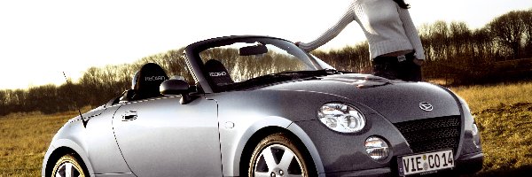 Kobieta, Daihatsu Copen