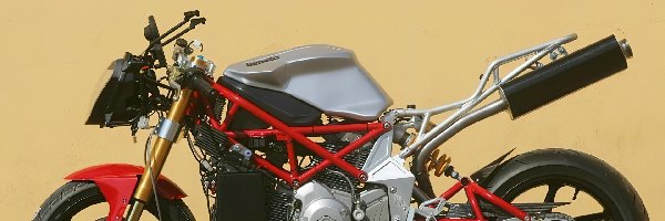 Silnik, Rama, Bimota DB5