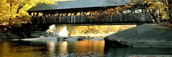 Jesień, rzeczka, Drewniany Most