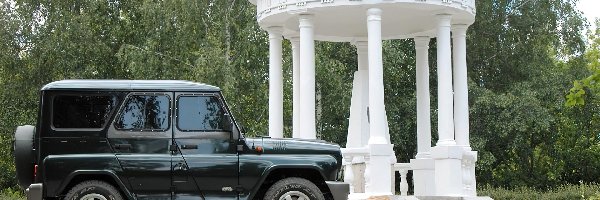 Czarny, UAZ