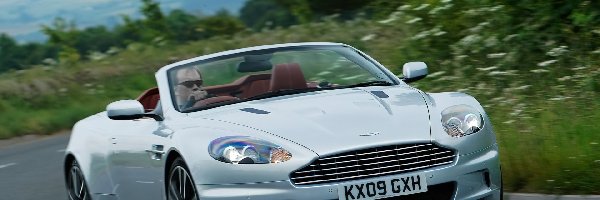 Zakręt, Ostry, Aston Martin DBS Volante