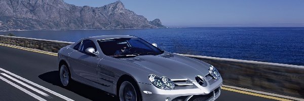 Mercedes SLR