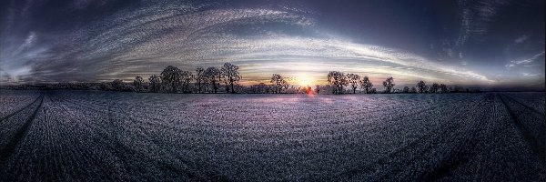 Pole, Słońca, Zachód