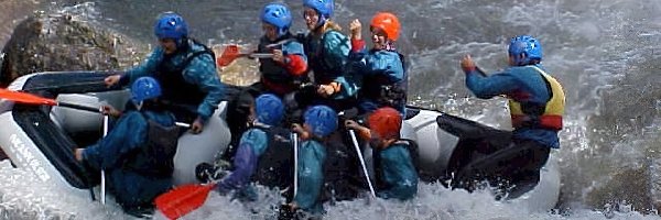 Rafting, rzeka, spływ, ponton, wiosła