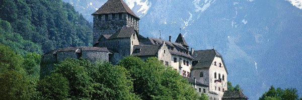 Liechtenstein, Zamek
