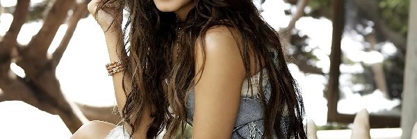 Uśmiech, Vanessa Hudgens