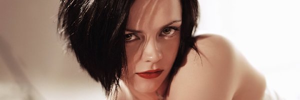 Christina Ricci, włosy, krótkie