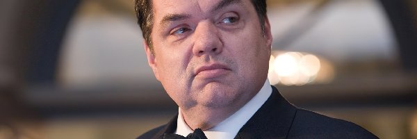 Oliver Platt