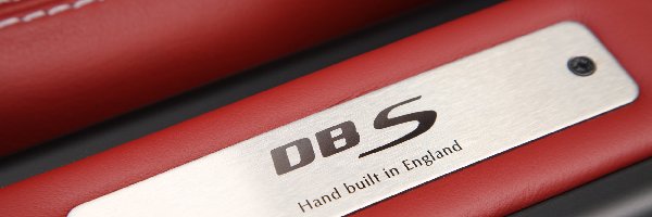 Robota, Ręczna, Aston Martin DBS