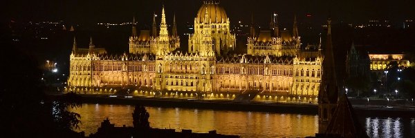 Budapeszt, Oświetlenie, Parlament