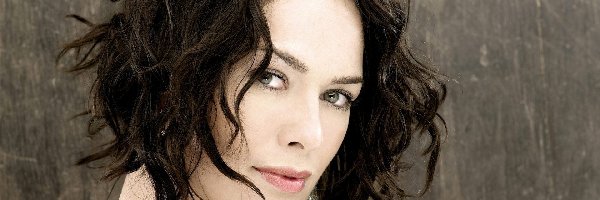 Korale, Spojrzenie, Lena Headey