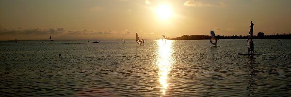 Windsurfing, Jezioro, Krajobraz